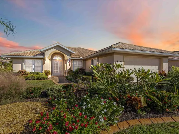 8291 Lakeside Dr, Englewood, FL 34224