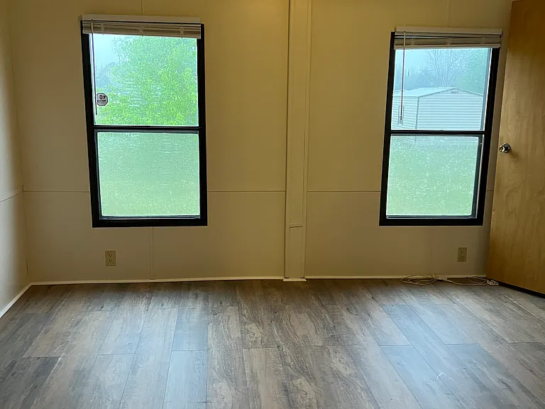 109 Capitol Way — Photo 11
