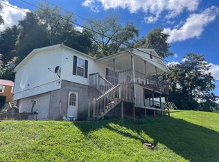 1032 Capitol Ave, Clarksburg, WV 26301