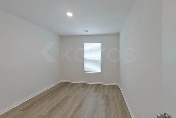 108 Overstreet Way — Photo 10