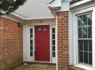18 Barrymore Ct, Hampton, VA 23666