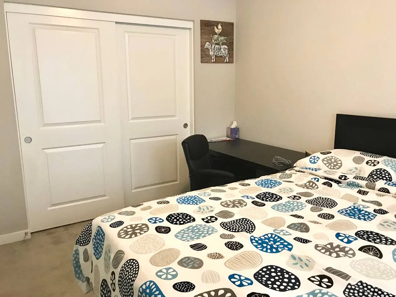 4 bed, 1848 sqft, $1,200 — Photo 2