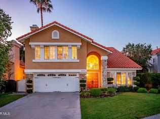 20055 Oakside Ct, Saugus, CA 91390