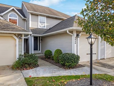 2424 Wrens Dr S, Stow, OH, 44224