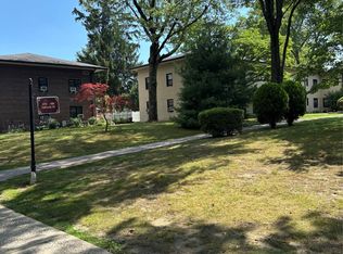 1183 California Road #B-1, Eastchester, NY 10709