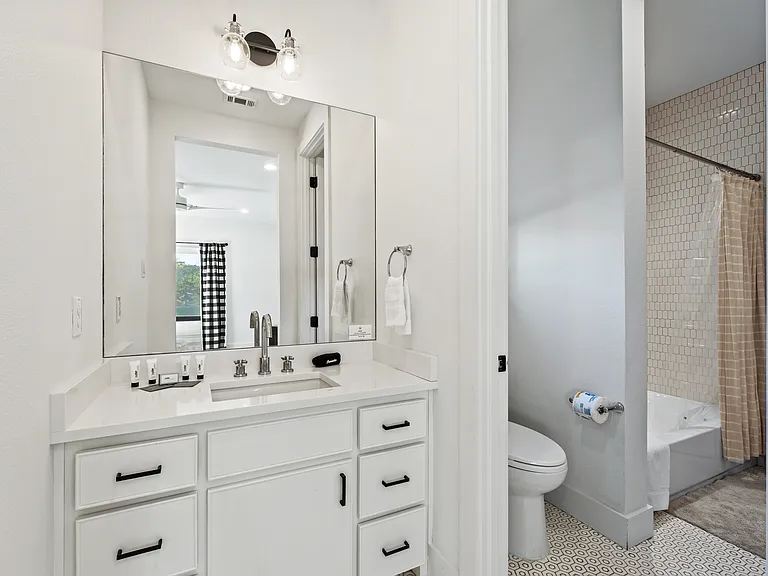6109 Morningside Ave — Photo 59