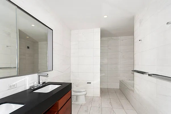 Rented by Hakimian Management | media 40