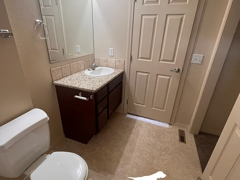 11010 W Brassy Cove Loop — Photo 15