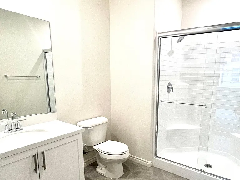 guest bathroom at 3rd floor