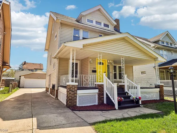 1045 Nela View Rd, Cleveland, OH 44112