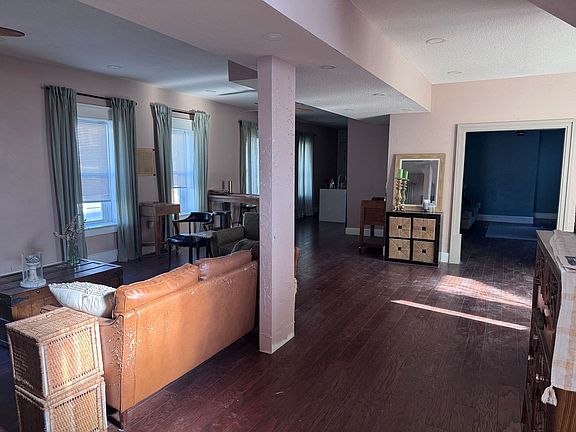 2nd image of 3015 Montgall Ave Unit 1
