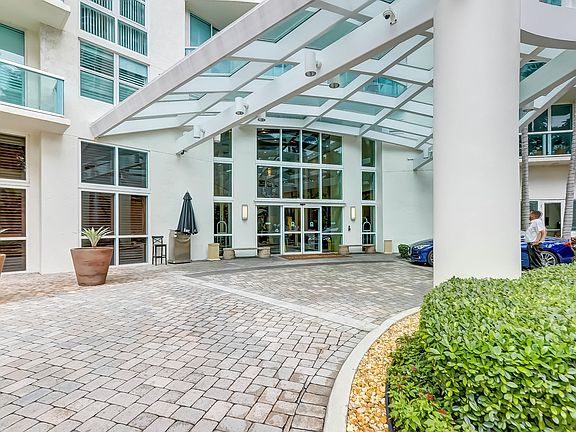 4th image of 347 N New River Dr E APT 2408