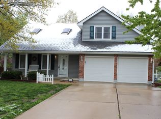 3008 SE 7th St, Blue Springs, MO 64014