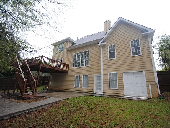 5th image of 115 Ashland Grv