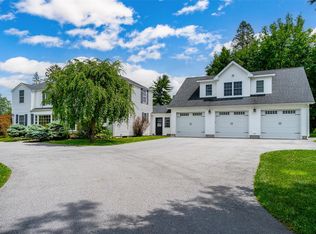 14 Flower Hill Rd, Poughkeepsie, NY 12603