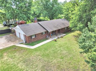 9419 NW Haskell Dr, Broken Arrow, OK 74014