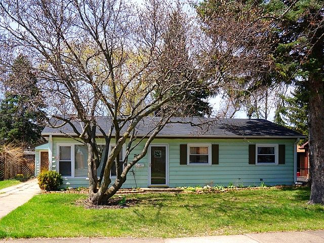1st image of 242 N Pershing Ave