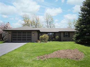 970 Oakland Ln, Aurora, IL 60504