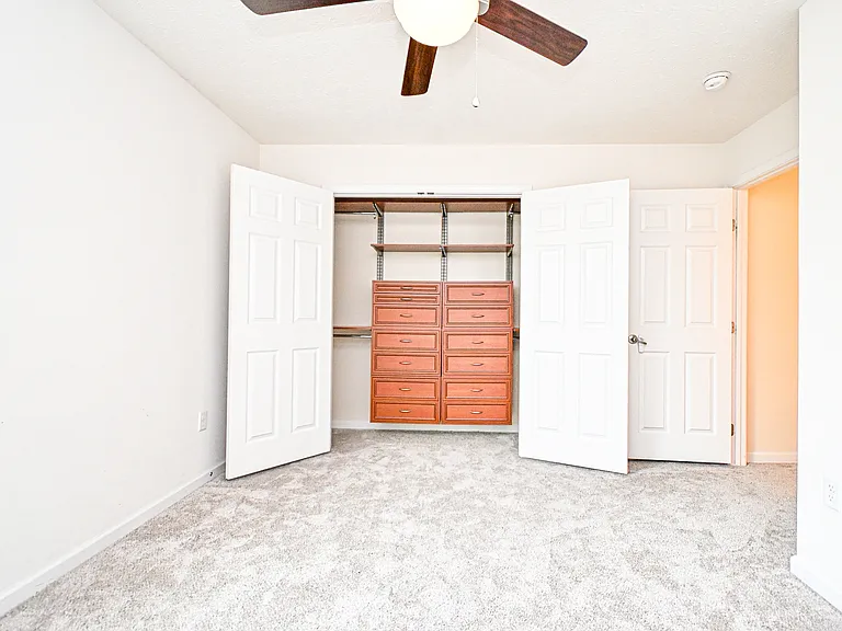 8453 Forest Valley Dr — Photo 46