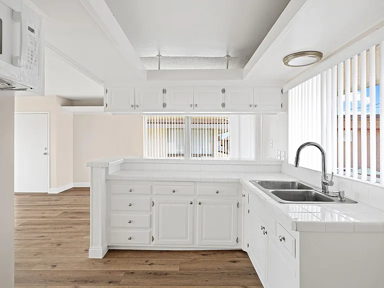 Garden Villas — Photo 15