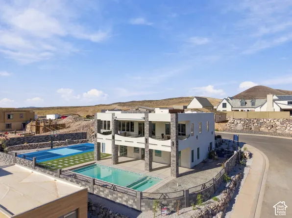 813 S 1385 W, Hurricane, UT 84737