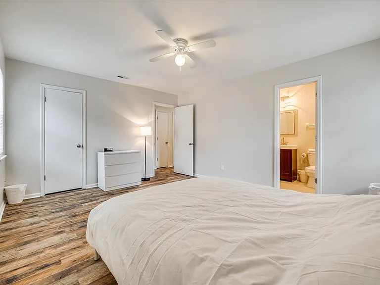 10932 Copperfield Dr — Photo 21