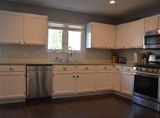 8650 S 85th Ct #2, Hickory Hills, IL 60457