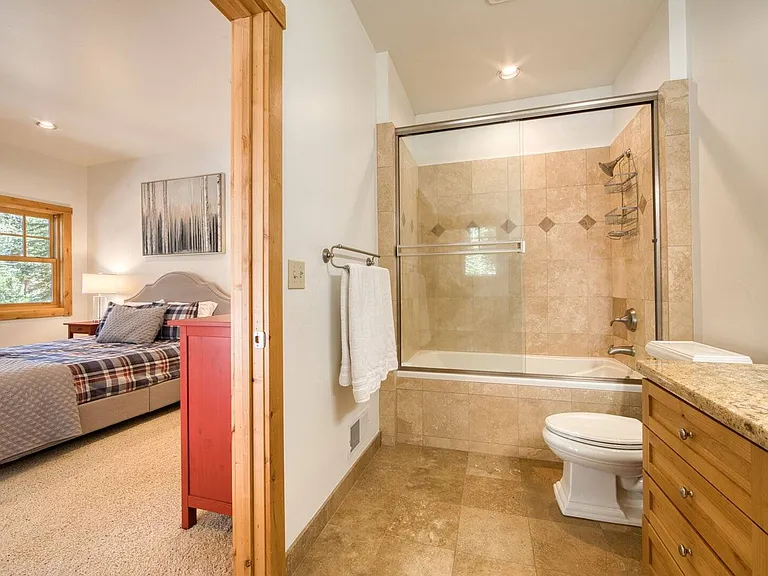 11262 Comstock Dr — Photo 21