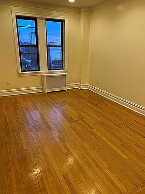 4th image of 634 W 135th St APT 37