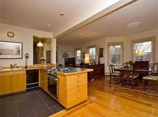 18 Sunset St APT 3, Roxbury, MA 02120