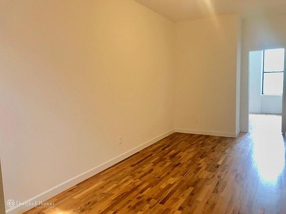 4th image of 545 Bergen St APT 2R