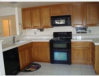 4th image of 6727 Shelter Ln