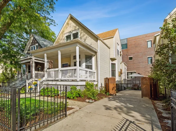 1338 W Grace St, Chicago, IL 60613