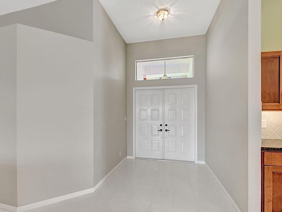 3rd image of 5930 Newport Village Way
