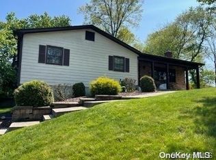 9 Balsam Ct, New City, NY 10956