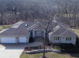 4155 Dixon Dr, Inverness, IL 60192