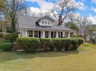 201 W Coleman St, Landrum, SC 29356