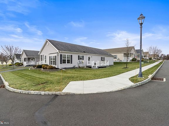 3rd image of 501 Blue Bell Springs Dr