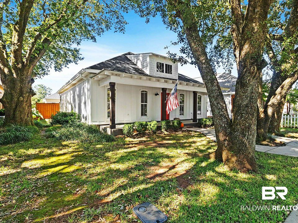 1st image of 29719 Saint Basil St