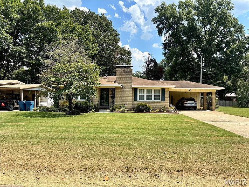 1st image of 301 Wellborn Rd