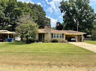 301 Wellborn Rd, East Prairie, MO 63845