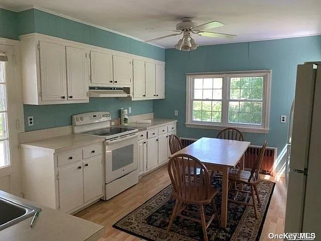 205 Hawthorne St — Photo 10