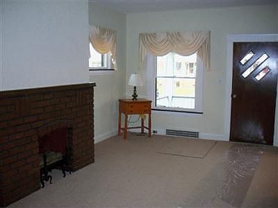 5th image of 2036 Mars Ave