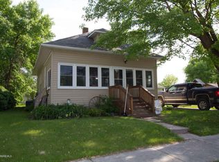 313 3rd St SW, Red Lake Falls, MN 56750