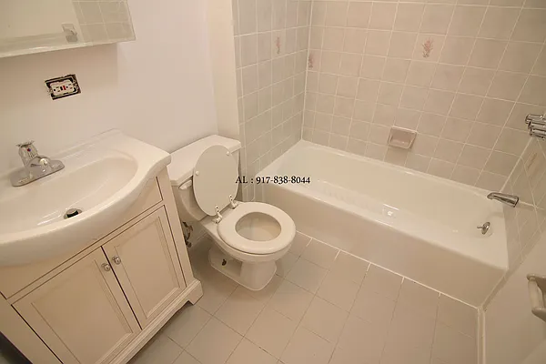 Rented by America Mecca Realty LLC | media 36