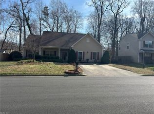 107 Misty Ridge Ln, Suffolk, VA 23434
