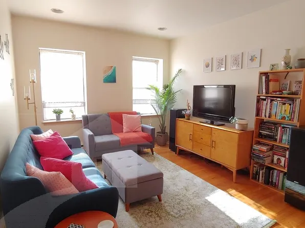 43 Ivaloo St, Somerville, MA