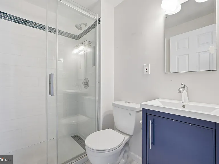 7 Leatherwood Ct — Photo 15