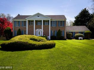 4 Liberty Ridge Ct, Owings Mills, MD 21117