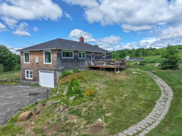 27 Tommy Higgins Road, Danbury, NH 03230